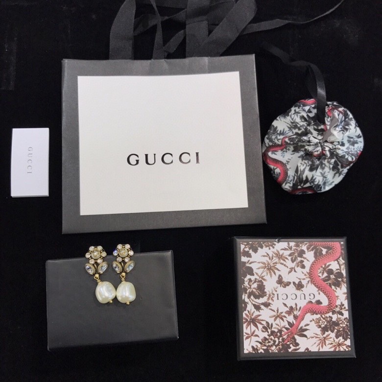 GUCCI